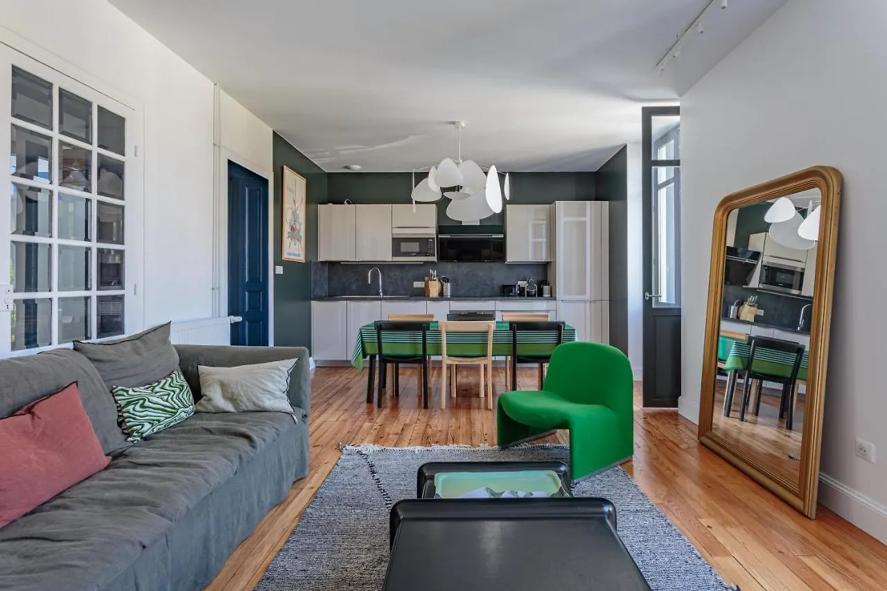 Lägenhet Charmant T4 Renove Centre Ville De Biarritz