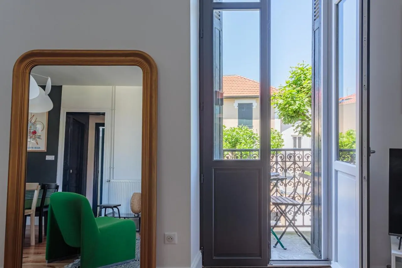 Charmant T4 Renove Centre Ville De Biarritz Lägenhet